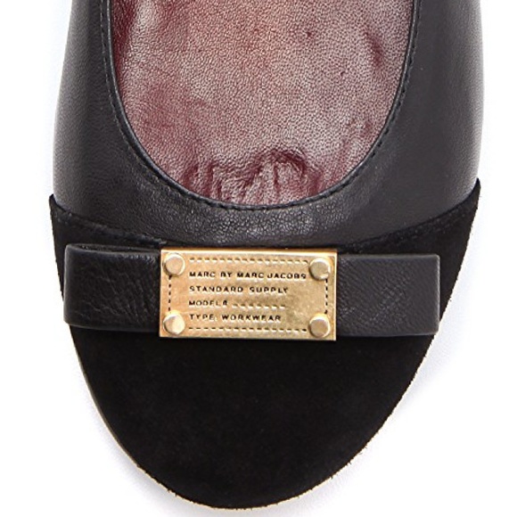 Marc Jacobs Tuxedo Flats - Picture 2 of 4